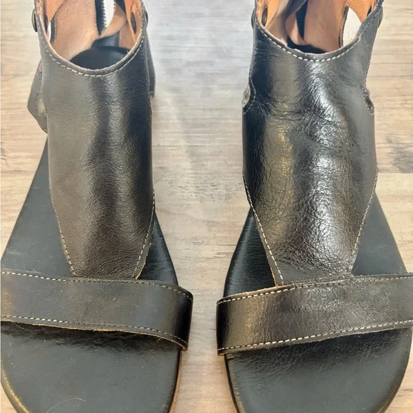 Women’s Bed Stu Soto Black Leather Sandals - Picture 3 of 10